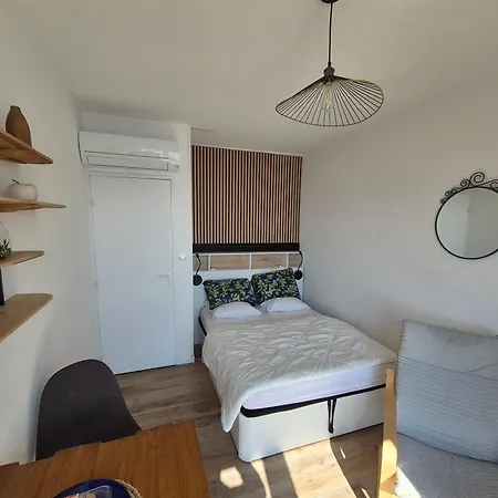 19m2 Classe 1, Vue Sur Etang De Thau, 200m Des Cures, 2eme Etage Sans Ascenseur * Balaruc-les-Bains