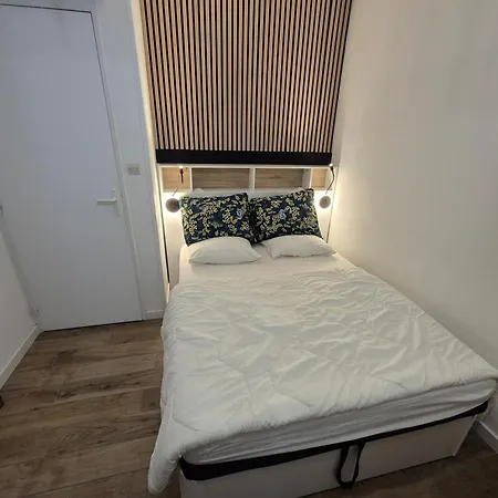 19m2 Classe 1, Vue Sur Etang De Thau, 200m Des Cures, 2eme Etage Sans Ascenseur Apartment *