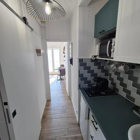 19m2 Classe 1, Vue Sur Etang De Thau, 200m Des Cures, 2eme Etage Sans Ascenseur Apartment Balaruc-les-Bains