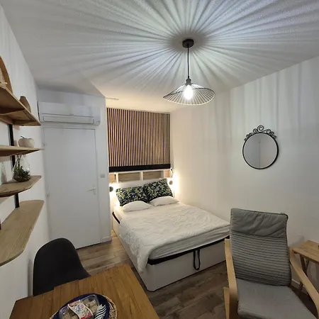 Apartment 19m2 Classe 1, Vue Sur Etang De Thau, 200m Des Cures, 2eme Etage Sans Ascenseur Balaruc-les-Bains